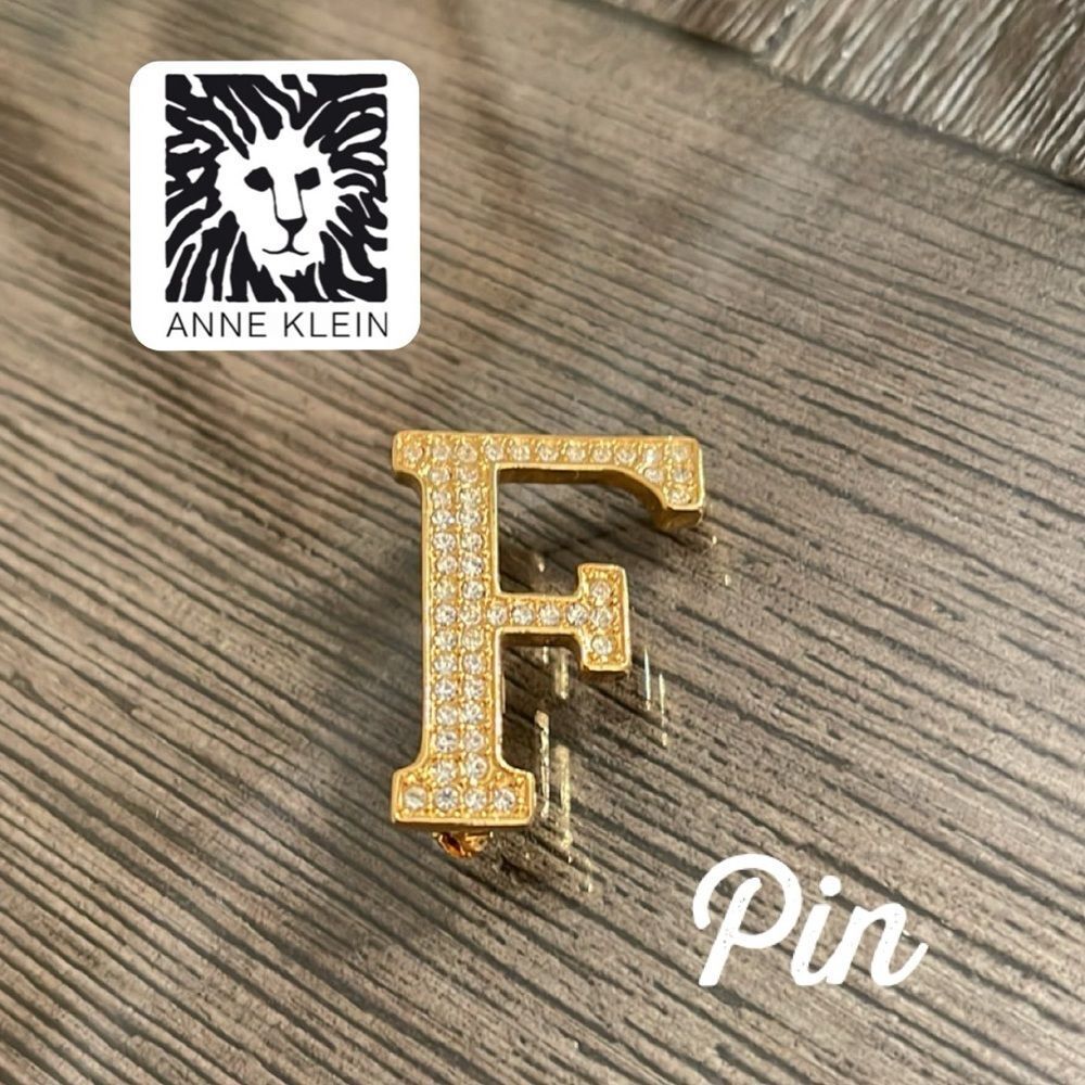 Anne Klein Gold-tone Rhinestone “F” Inital Pin